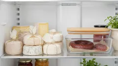 Was man mit Käse und Wurst nicht tun sollte – Tipps, die die Frische verlängern